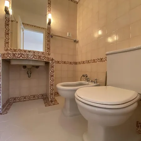 Διαμέρισμα Duplex Com Vista Mar E Solario Privativo 6 Px *